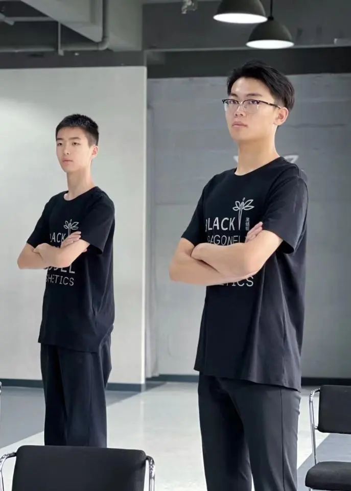 此时好，一生好 | ​黑蜻蜓“有模有样”青少年形体美育班完美收官
