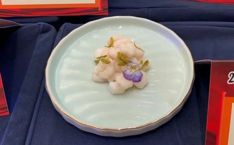 实验室烹饪出“星级大厨”美食，海信“智慧厨房”工程师勇夺全国烹饪大赛金奖