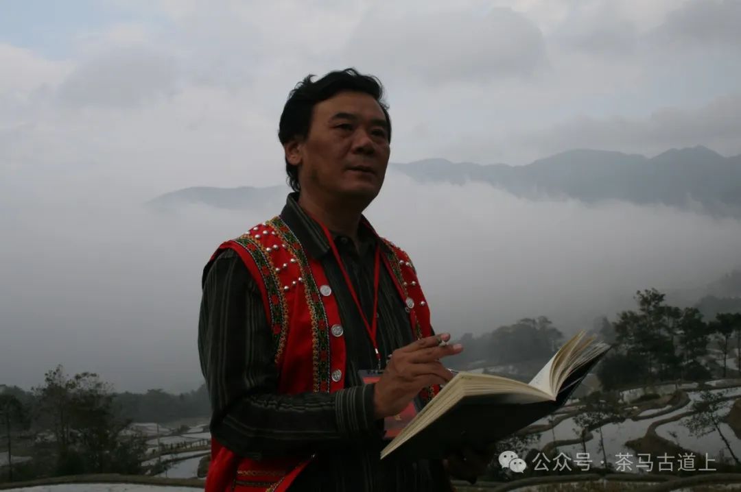 往事一去不复返，只有思念在心头……随舒建新再游云南哈尼民俗村
