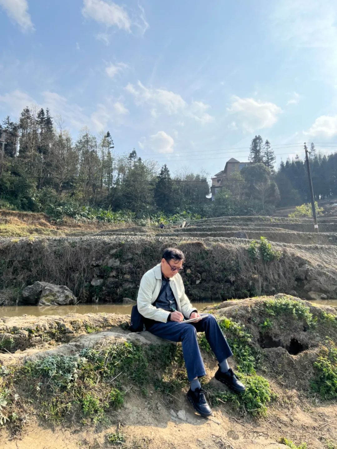往事一去不复返，只有思念在心头……随舒建新再游云南哈尼民俗村