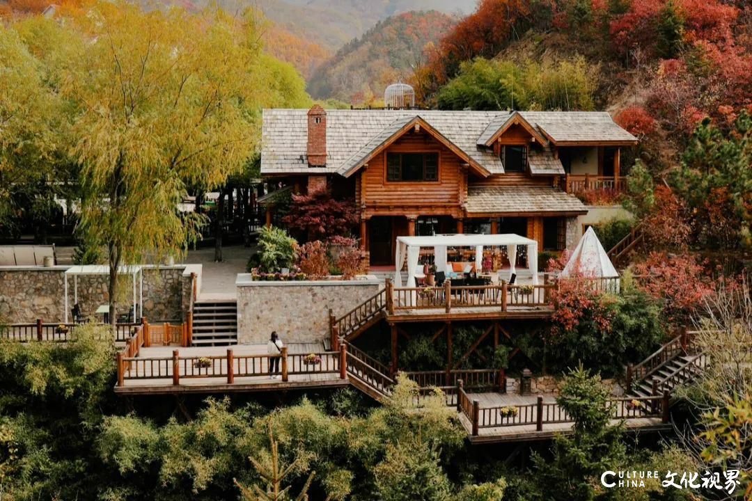 邂逅秋日限定浪漫 | 九如山旅游度假区红枫秘境大揭秘！邀您共赴北方赏枫天花板