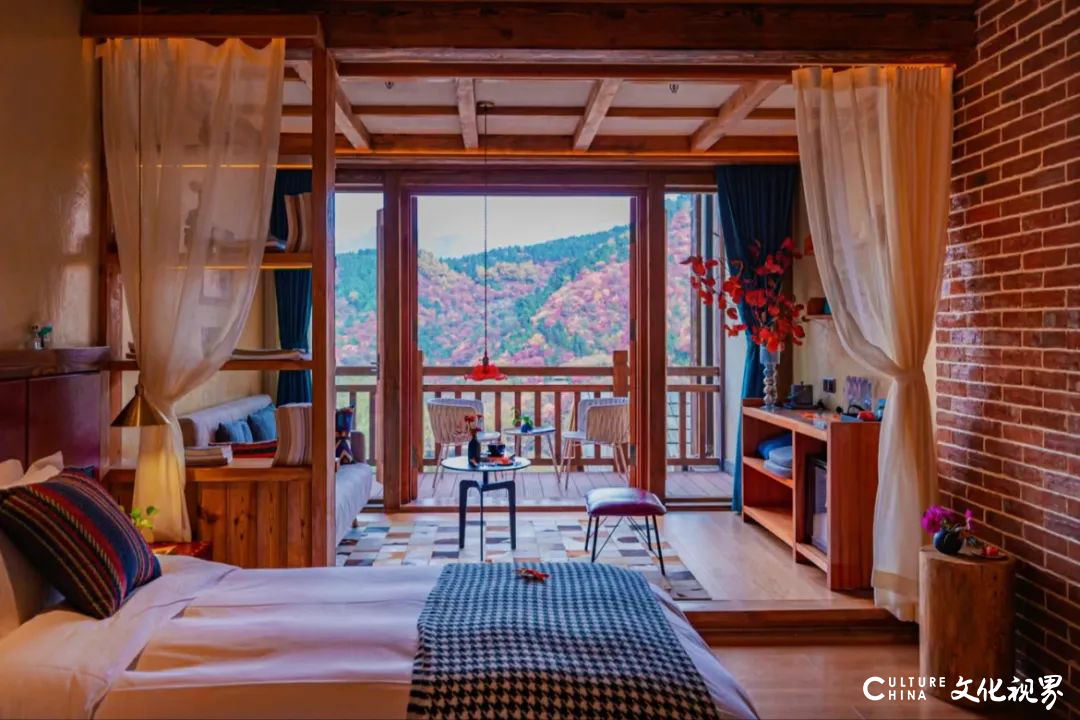 邂逅秋日限定浪漫 | 九如山旅游度假区红枫秘境大揭秘！邀您共赴北方赏枫天花板