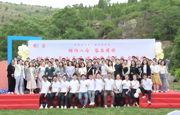 中建八局一公司党委副书记、工会主席聂丽荣获“全国优秀工会工作者”称号
