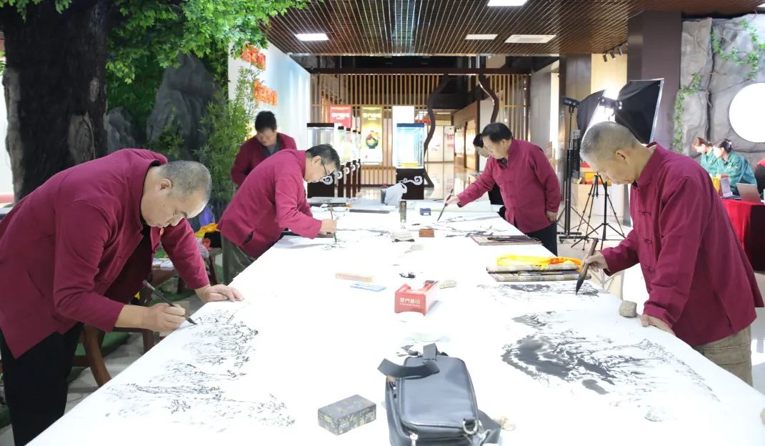 齐聚古城青州，感受北酱风雅——山东云门酒业盛启第十二届中国北方酱酒文化节