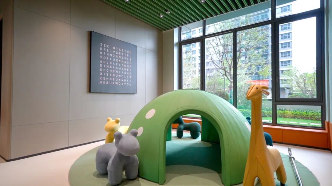 焕新级豪宅奢作，以产品力赢得口碑——青岛银丰玖玺城·珺府盛大交付