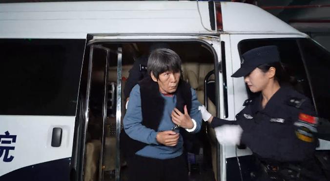余华英再被判死刑当庭上诉，杨妞花：第一次看到了她的恐惧