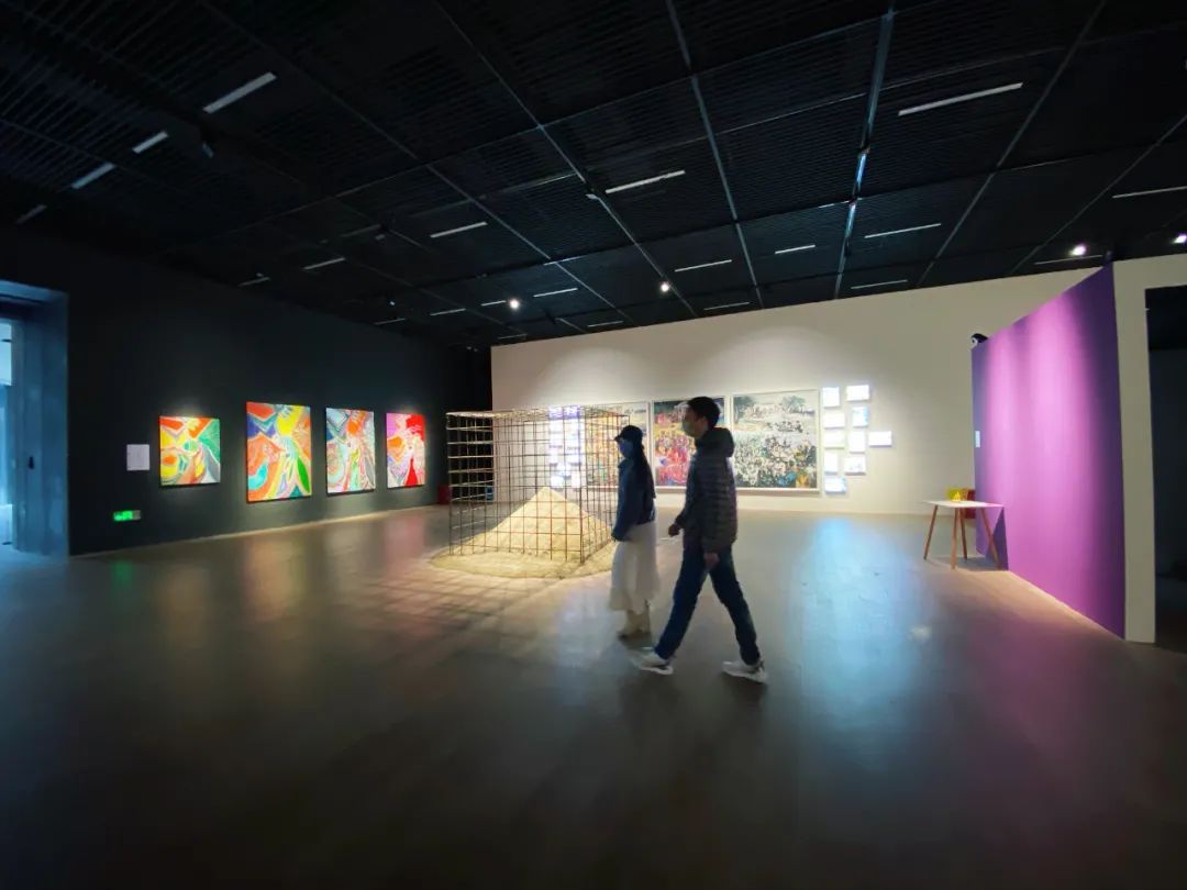在融合、融汇、融化中打开艺术新天地——“超融体·2021成都双年展”开幕之际专访总策展人范迪安