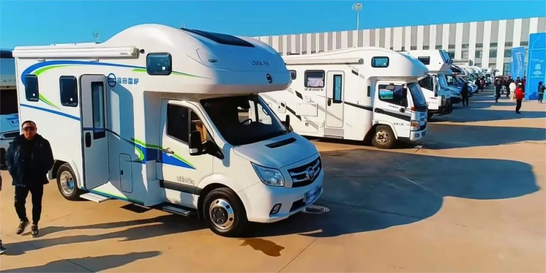 驾游安庆、白天看景、晚上看戏——福田雷萨助力长三角汽车（房车）集结赛，开启旅程新篇章