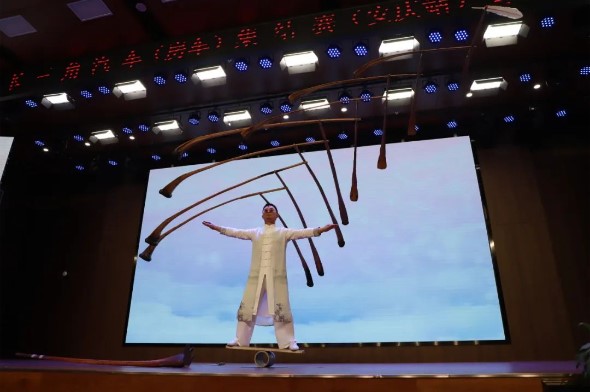 驾游安庆、白天看景、晚上看戏——福田雷萨助力长三角汽车（房车）集结赛，开启旅程新篇章