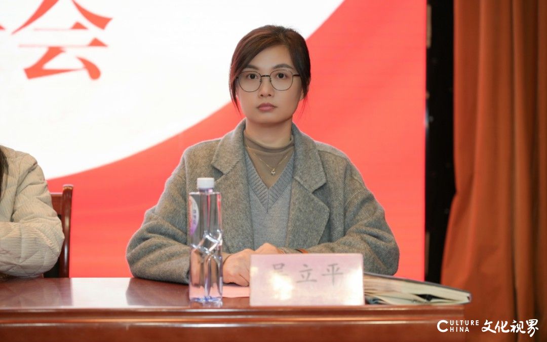 山东工程职业技术大学邀请专业人士为大一新生作学业与职业生涯规划主题教育报告