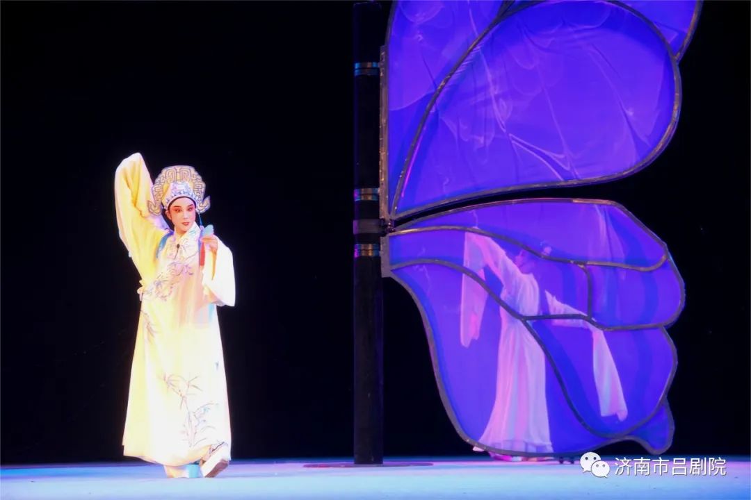 高雅艺术进校园：小剧场吕剧《山伯》又连续走进山东三所省属高校