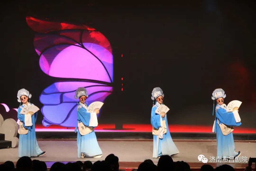 高雅艺术进校园：小剧场吕剧《山伯》又连续走进山东三所省属高校