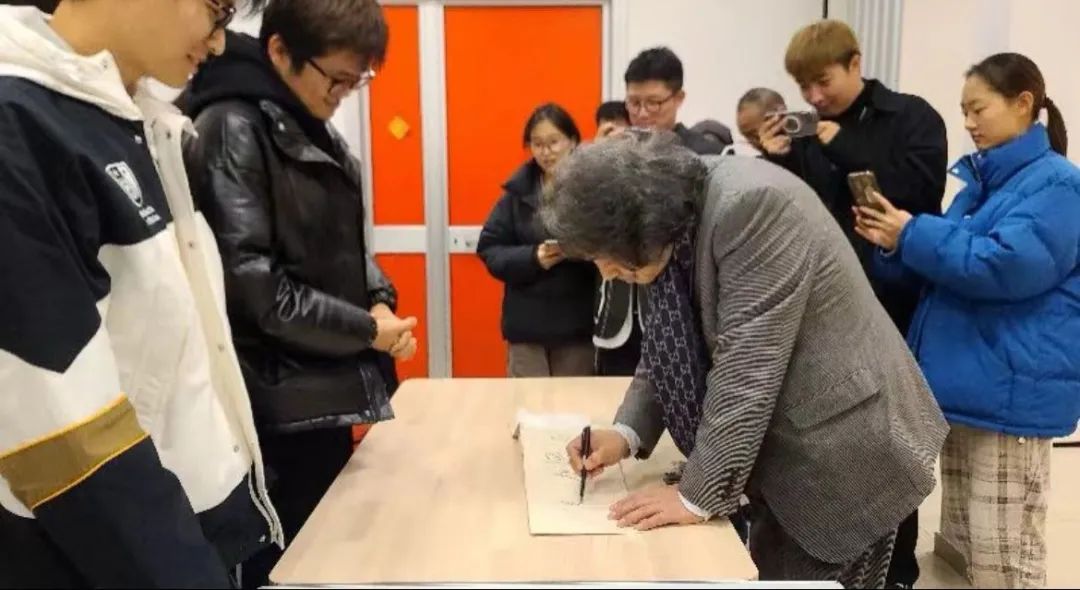 天津美术学院院长贾广健率代表团访问欧洲，推动优质教育资源引进，拓展校际合作领域