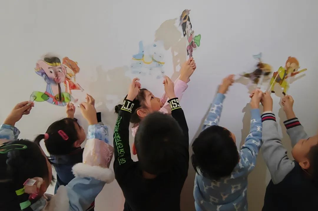 走读城市 微观历史 | 济南市慧思顿高瞻幼儿园探究式学习课程，带娃娃们品味11座城市的历史人文和烟火气