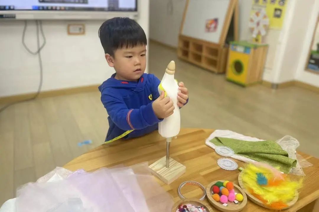 走读城市 微观历史 | 济南市慧思顿高瞻幼儿园探究式学习课程，带娃娃们品味11座城市的历史人文和烟火气
