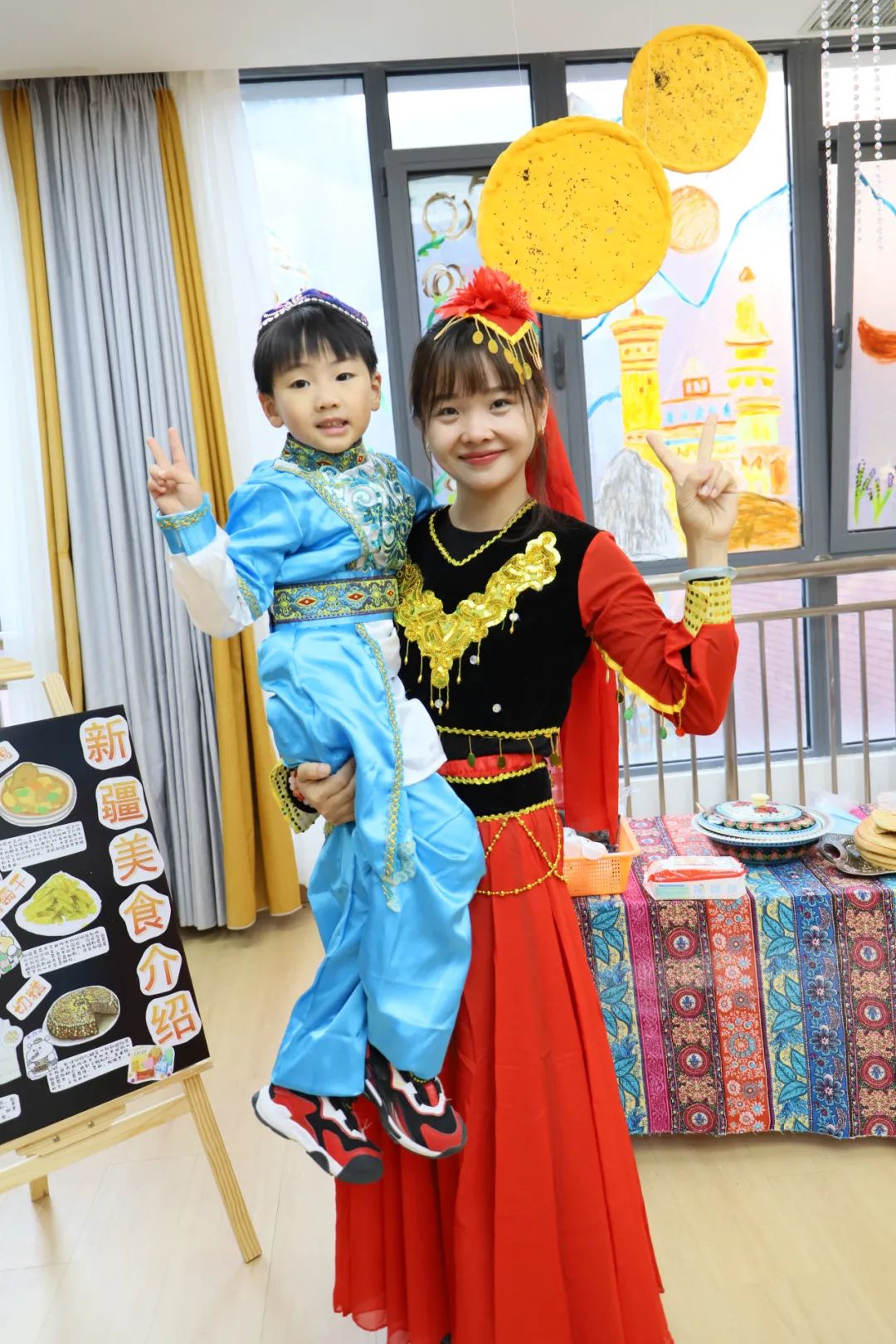 走读城市 微观历史 | 济南市慧思顿高瞻幼儿园探究式学习课程，带娃娃们品味11座城市的历史人文和烟火气
