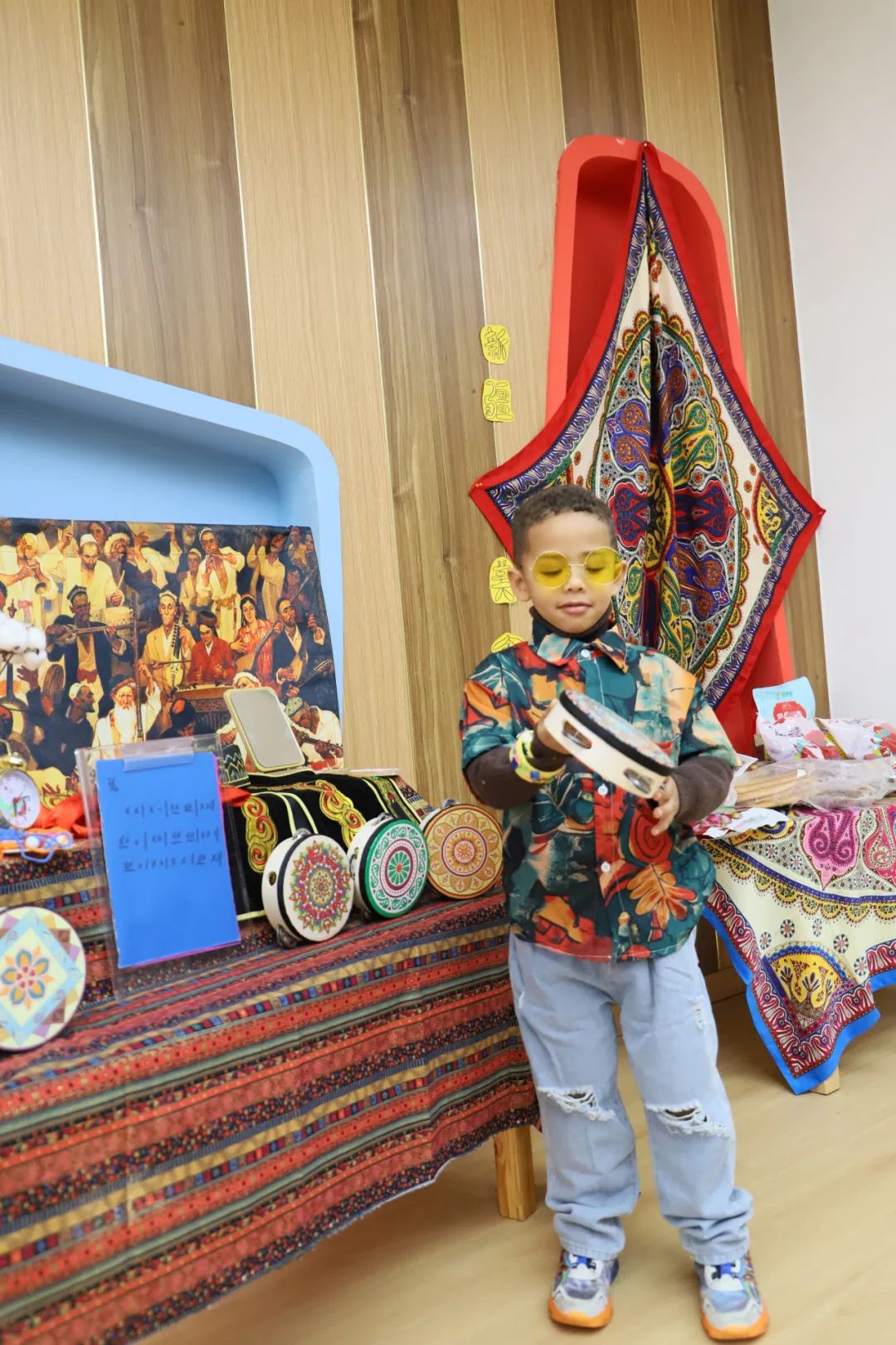 走读城市 微观历史 | 济南市慧思顿高瞻幼儿园探究式学习课程，带娃娃们品味11座城市的历史人文和烟火气