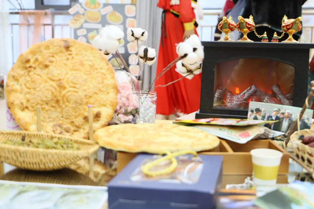 走读城市 微观历史 | 济南市慧思顿高瞻幼儿园探究式学习课程，带娃娃们品味11座城市的历史人文和烟火气